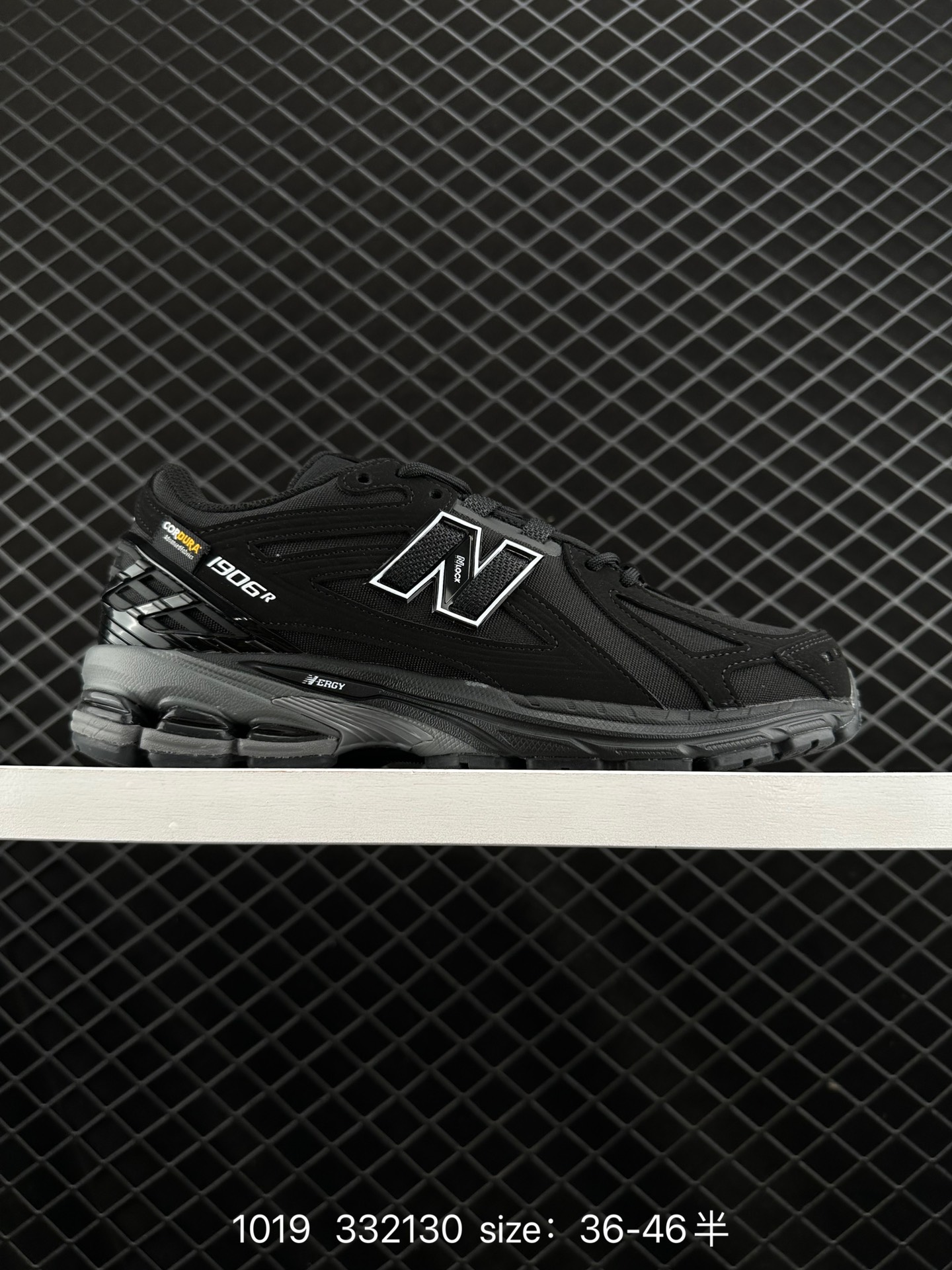 New Balance M1906